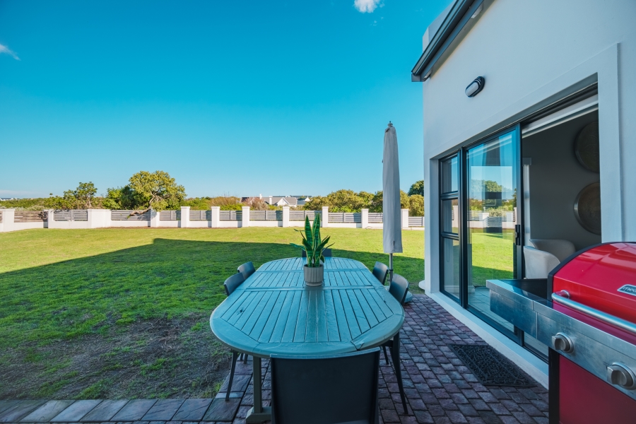 4 Bedroom Property for Sale in St Francis Links Eastern Cape